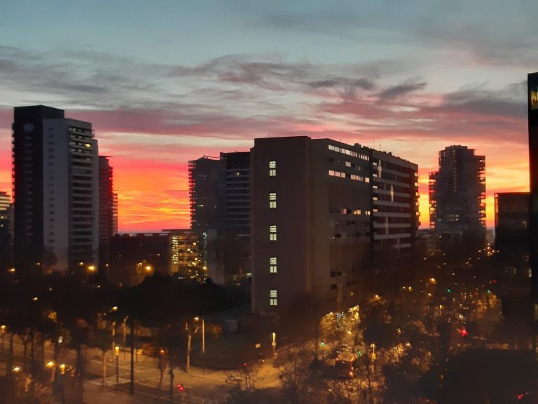 20211230 075401 Amanecer rojo 1 20211230 075401 768x576