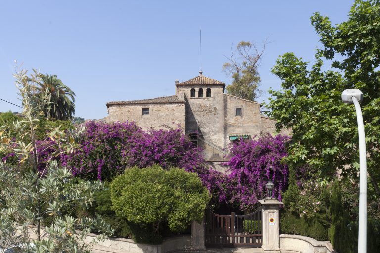 Can Fargues photo by Districte dHorta Guinardo wikipedia 768x512