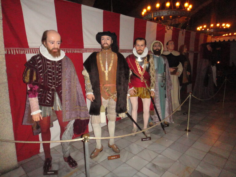 MUSEO DE CERA PHOTO BY Gerardo nunez WIKIPEDIA 768x576